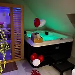 Escapade Amoureuse - Jaccuzi Et Sauna Prive *